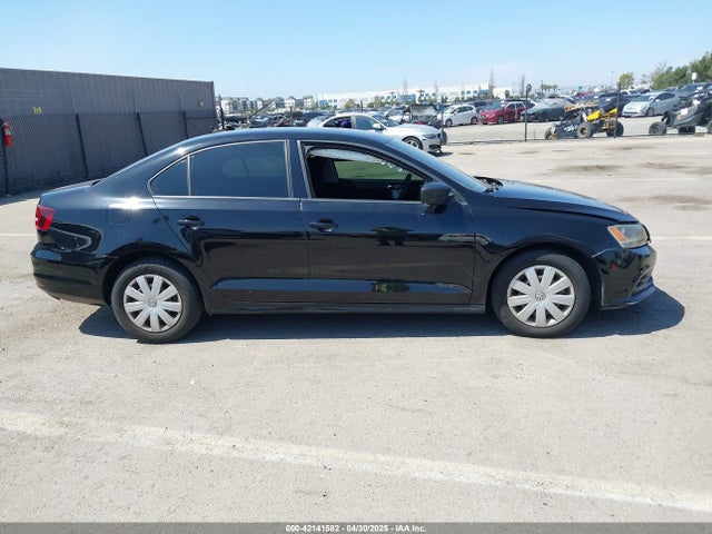 3VW267AJ4GM250188 Volkswagen Jetta 1.4t S