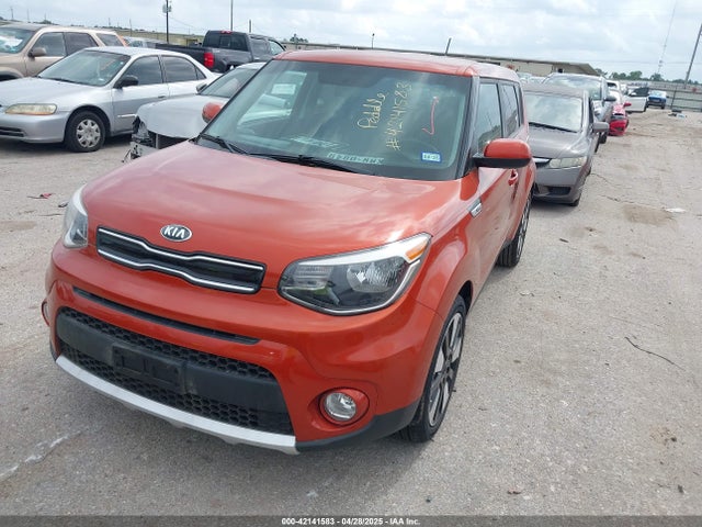 KNDJP3A5XJ7562086 KIA SOUL +
