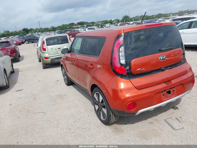KNDJP3A5XJ7562086 KIA SOUL +