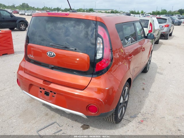KNDJP3A5XJ7562086 KIA SOUL +