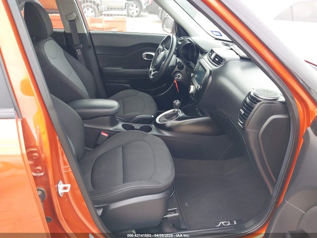 KNDJP3A5XJ7562086 KIA SOUL +