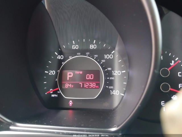 KNDJP3A5XJ7562086 KIA SOUL +