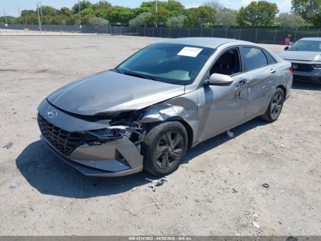 KMHLM4AG3MU209568 Hyundai ELANTRA SEL