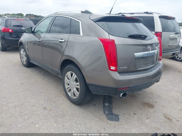2011 CADILLAC SRX 3GYFNAEY7BS624092 Photo 2