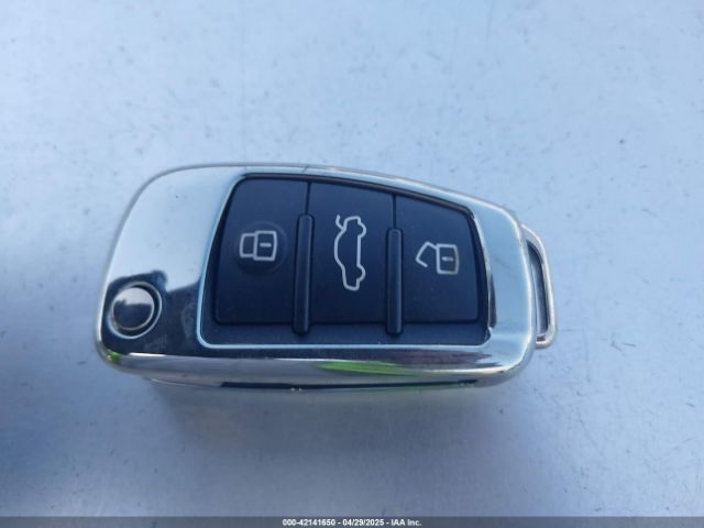 2018 AUDI S3 WAUB1GFF6J1027920 Photo 10