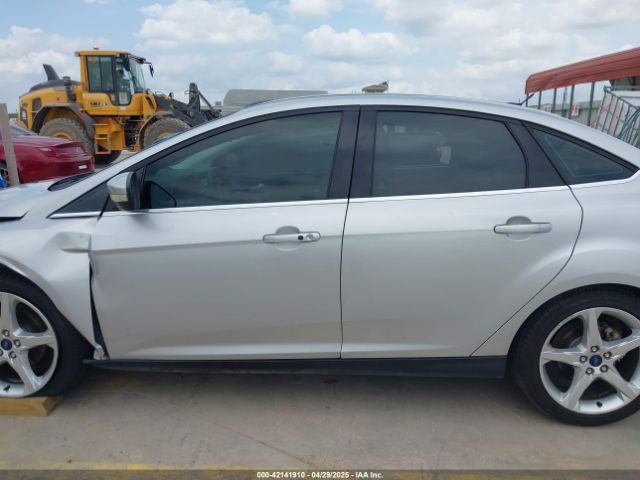 1FADP3J26EL342210 Ford Focus Titanium