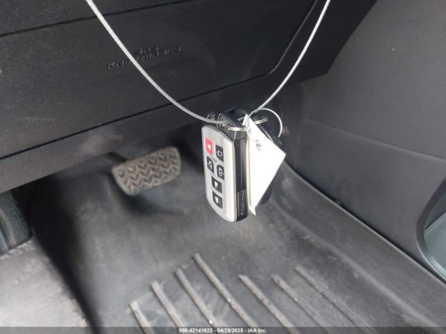 5TDYZ3DC8LS029598 Toyota Sienna Limited