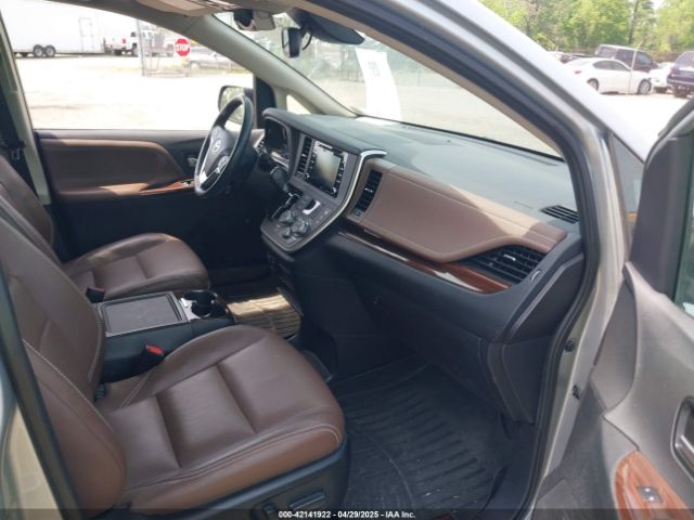 5TDYZ3DC8LS029598 Toyota Sienna Limited