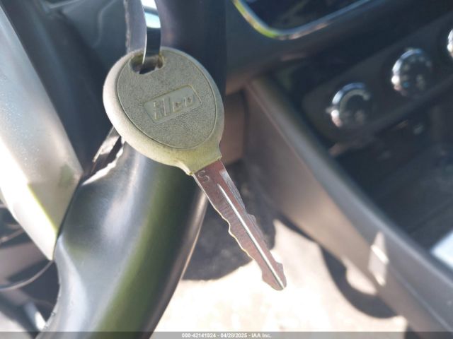 1C3CCBBB1EN186547 Chrysler 200 Touring