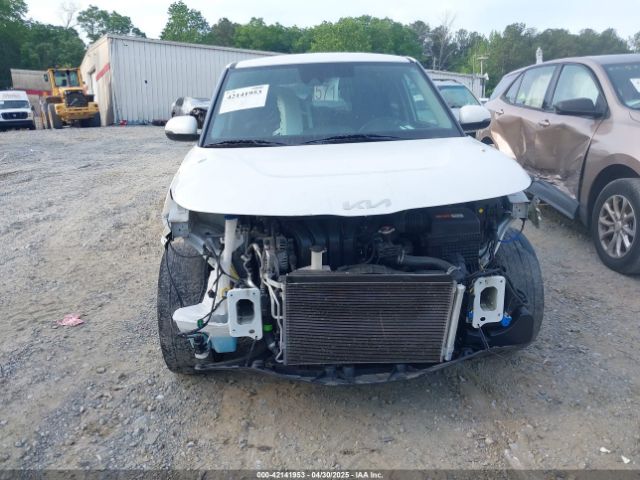 KNDJ63AU8N7151589 KIA Soul Gt-line