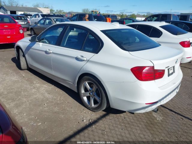 WBA3C3C51EF984208 BMW 320i Xdrive