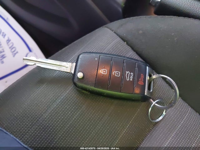 KNAFX4A81G5528190 KIA FORTE EX