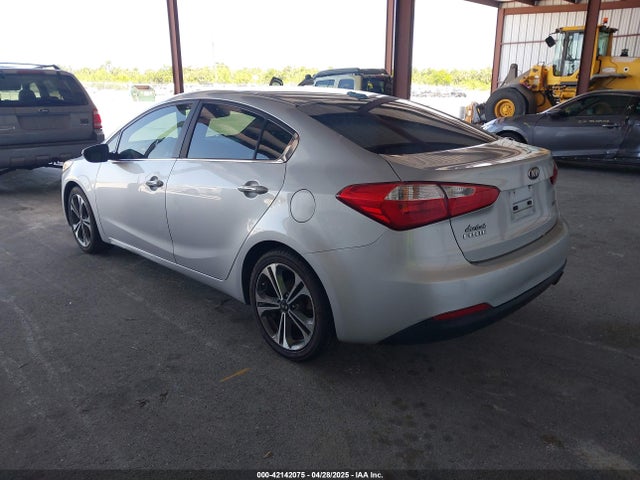 KNAFX4A81G5528190 KIA FORTE EX