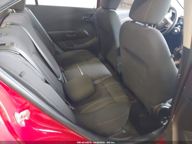 1G1JC5SH2F4117505 Chevrolet Sonic Lt Auto