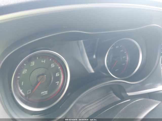 2C3CDXBG0LH134290 Dodge Charger Sxt Rwd