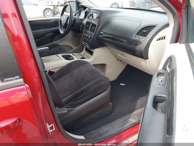 2C4RDGCG4ER120877 Dodge Grand Caravan Sxt