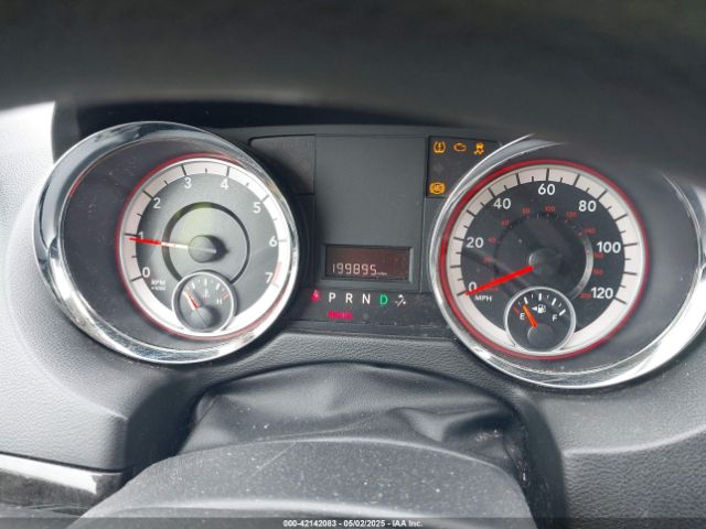 2C4RDGCG4ER120877 Dodge Grand Caravan Sxt