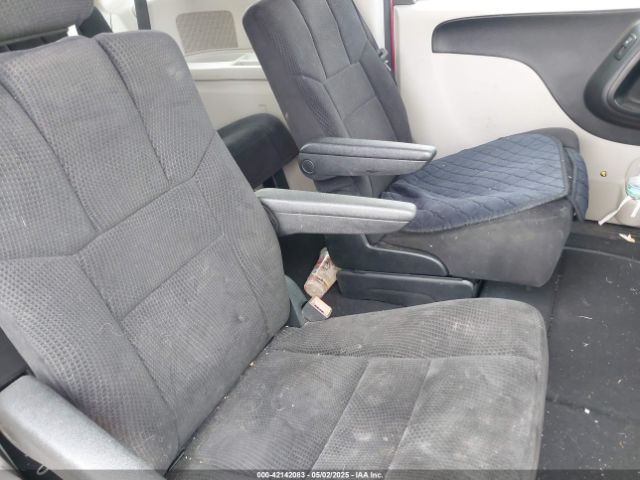 2C4RDGCG4ER120877 Dodge Grand Caravan Sxt