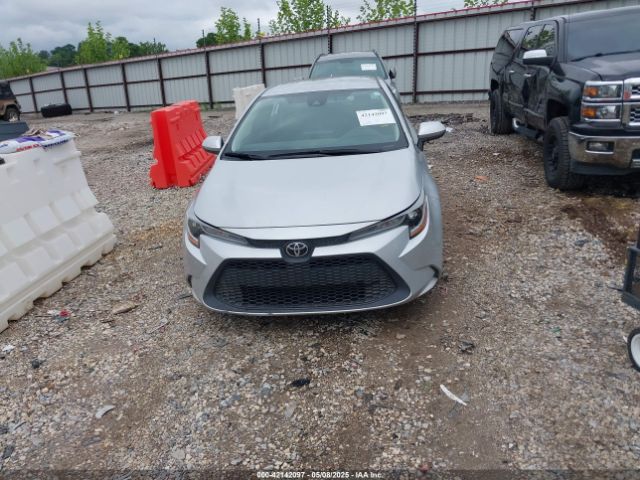 5YFEPMAE2MP191788 Toyota COROLLA LE