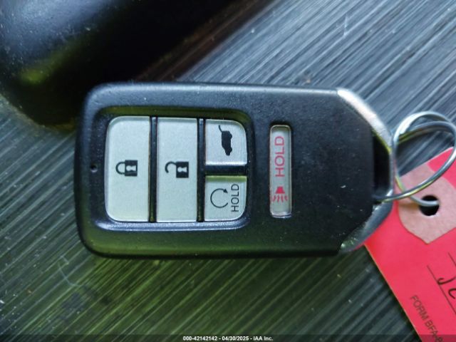 5FNYF6H38JB073039 Honda Pilot Ex