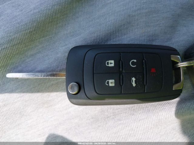 1G11C5SL3FU127044 Chevrolet MALIBU 1LT