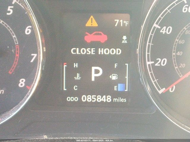JA4AR3AWXJU013308 Mitsubishi Outlander Sport 2.4 Se