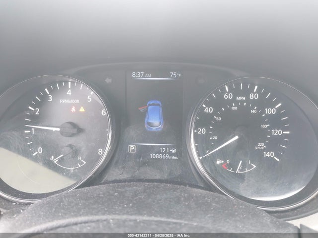 JN1BJ1CR7HW101392 Nissan Rogue Sport S