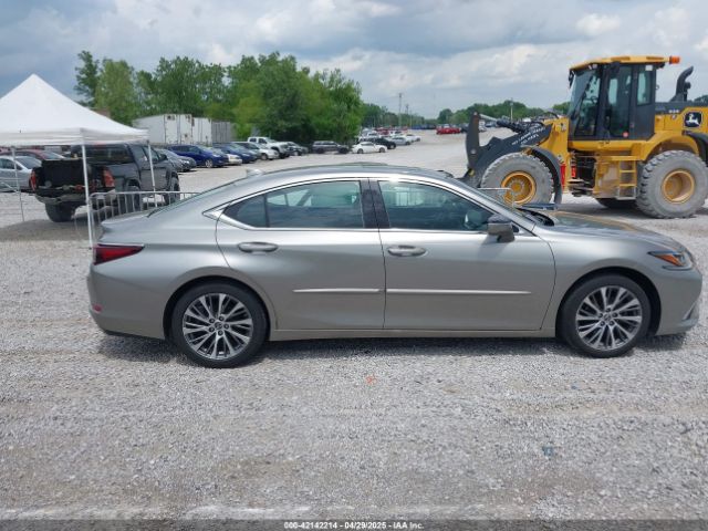 58ABZ1B13KU015358 Lexus ES 350
