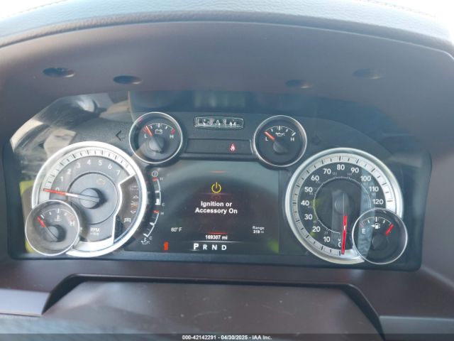 1C6RR7NT1HS803576 RAM 1500 Laramie  4x4 5'7 Box