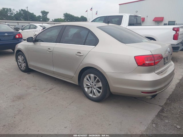 3VWD07AJ0FM231873 Volkswagen Jetta 1.8t Se
