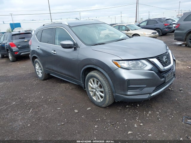 2018 KNMAT2MV4JP617844 main image