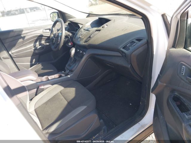 1FMCU0F7XEUB41823 Ford ESCAPE S
