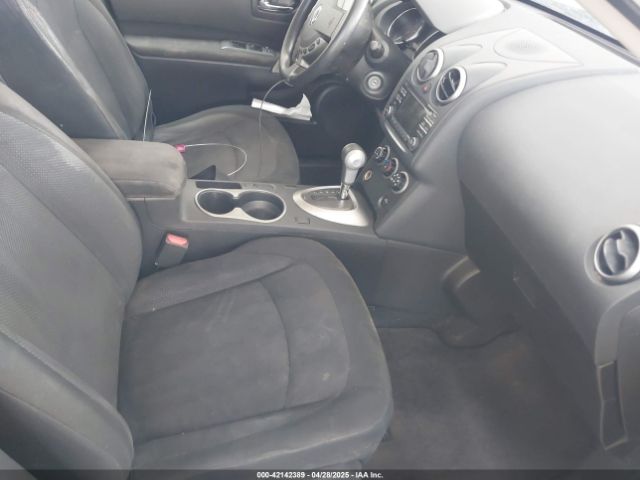 JN8AS5MT9FW661519 Nissan Rogue Select S