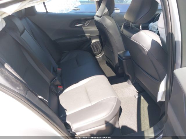 JTDACAAU0R3043770 Toyota Prius Limited