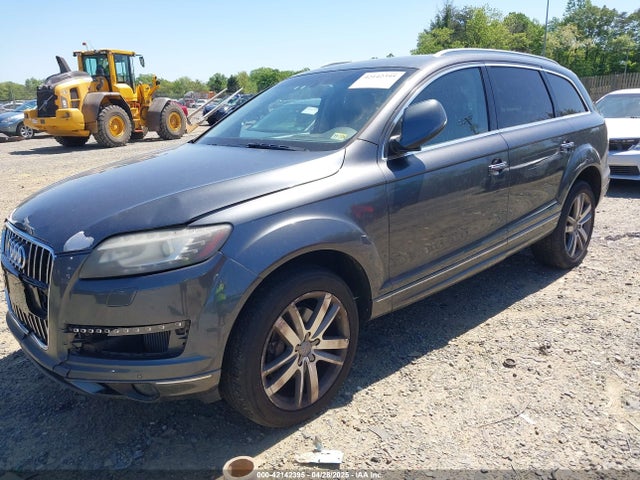 2011 AUDI Q7 WA1VMAFE1BD008830 Photo 1