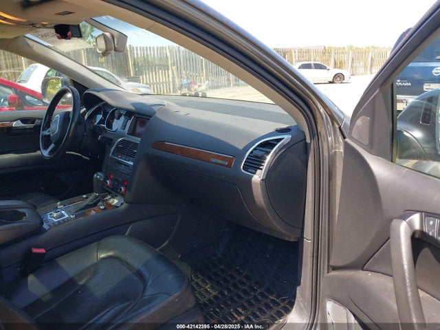 2011 AUDI Q7 WA1VMAFE1BD008830 Photo 4