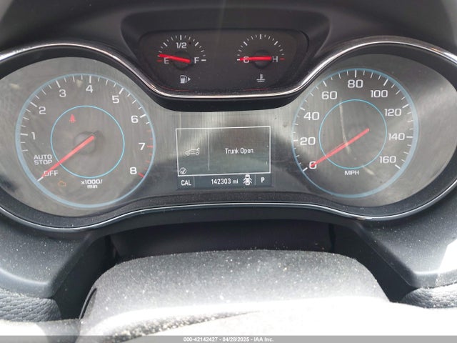 1G1BE5SMXH7202055 Chevrolet Cruze Lt Auto