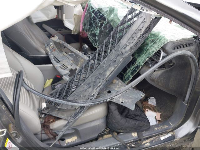 4T1B11HK1KU244667 Toyota CAMRY SE