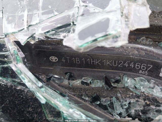 4T1B11HK1KU244667 Toyota CAMRY SE