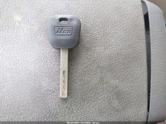1G1PA5SH2E7443219 Chevrolet Cruze Ls Auto