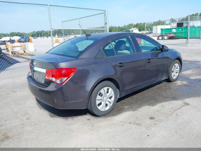 1G1PA5SH2E7443219 Chevrolet Cruze Ls Auto