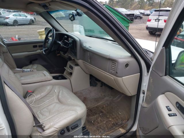 2002 GMC YUKON XL 1500 3GKFK16Z72G235501 Photo 4