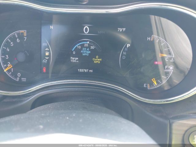 1C4RJEAG3KC558147 Jeep Grand Cherokee Laredo E 4x2