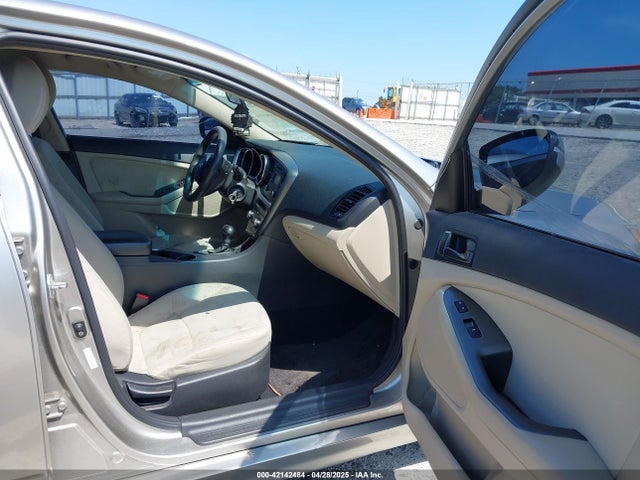 KIA Optima Lx 2014 KNAGM4A79E5470198 Image 5