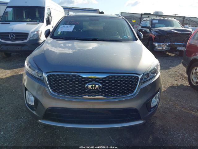 5XYPKDA51GG031823 KIA Sorento 3.3l Sx