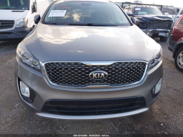 5XYPKDA51GG031823 KIA Sorento 3.3l Sx
