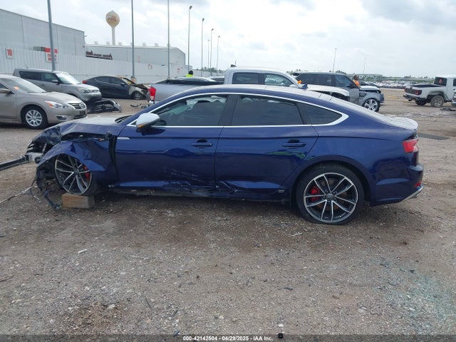 WAUB4CF55JA092782 Audi 2018