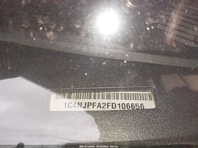 1C4NJPFA2FD106656 Jeep Patriot High Altitude Edition