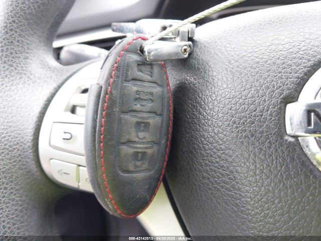 5N1AT2MV7EC812636 Nissan ROGUE SV