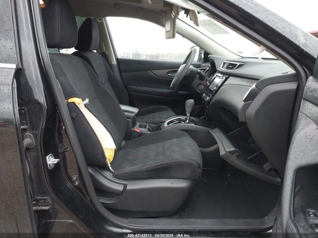 5N1AT2MV7EC812636 Nissan ROGUE SV